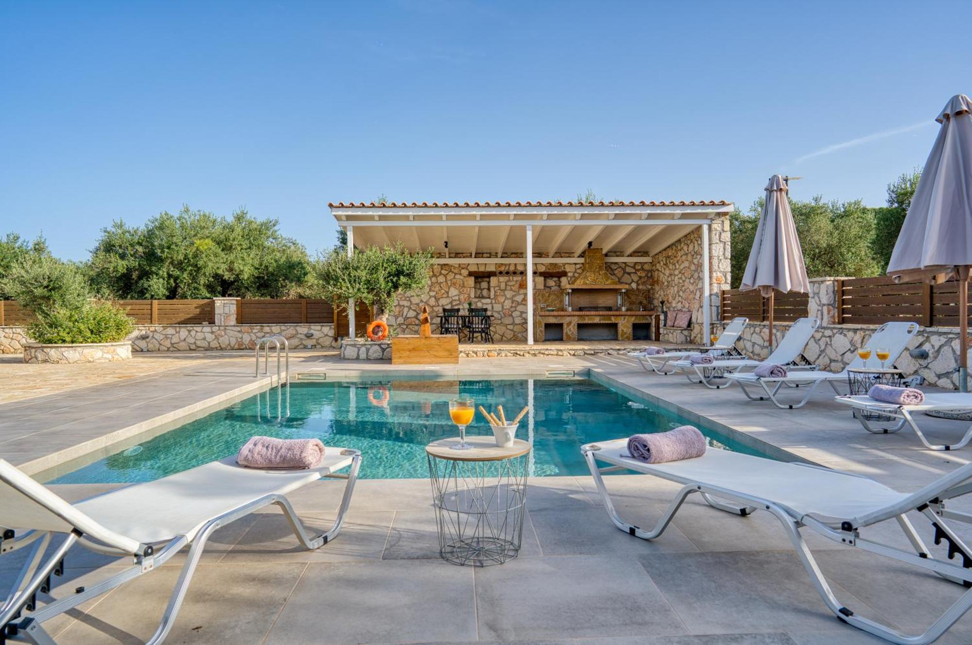 Astarte Villas - Astra Private Villas With Pool Василикос Экстерьер фото